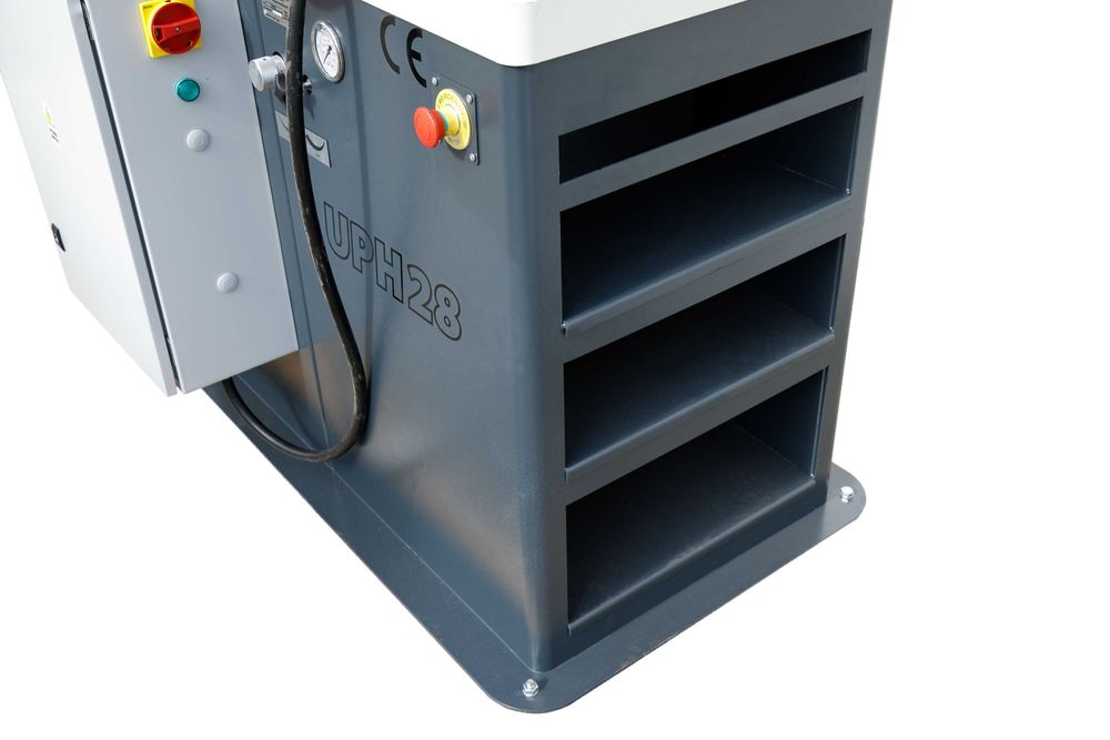 Pozioma prasa hydrauliczna UPH28 "bokserka" UltraPras