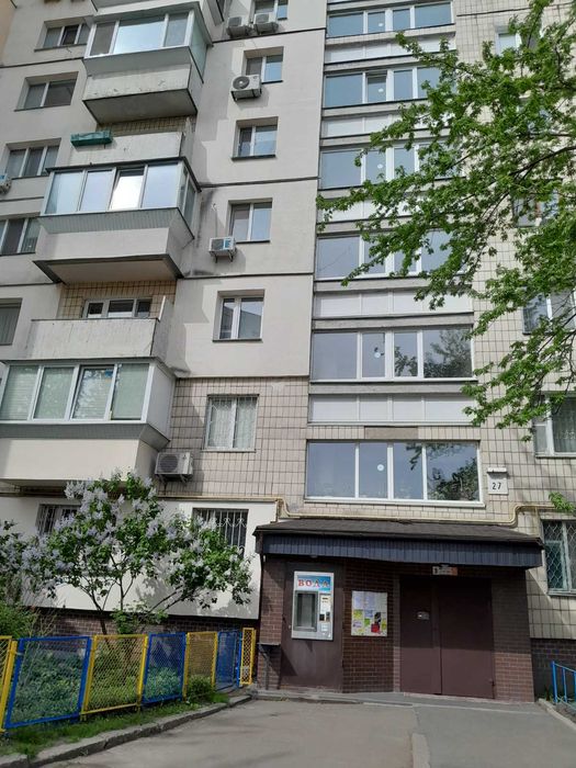 Продаж 4 кім квартири Прирічна 27-Г, м Героїв Дніпра, Мінська, Оболонь