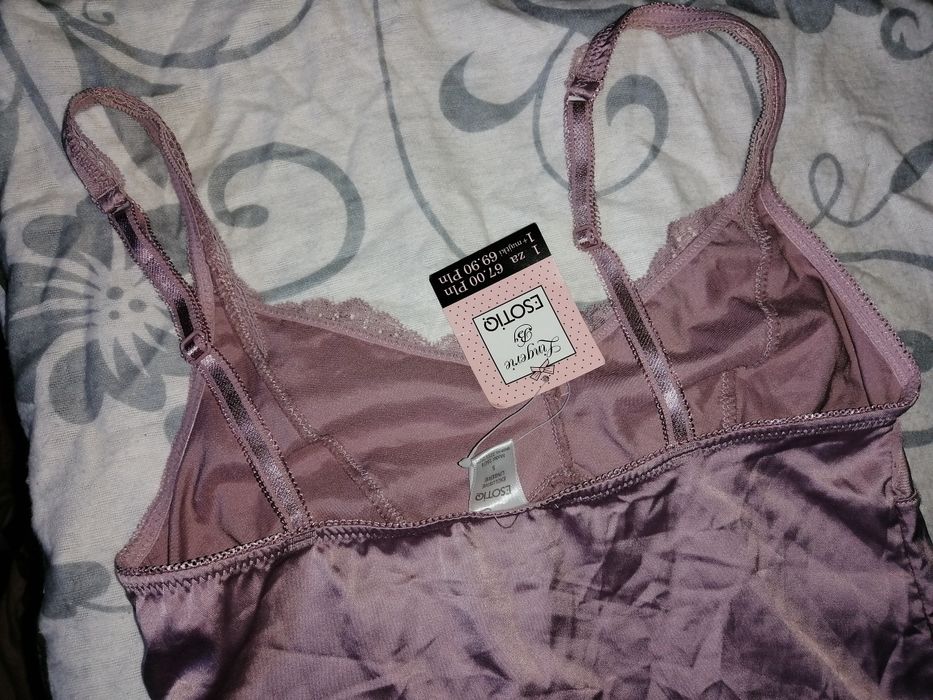 ESOTIQ top koszulka bluzeczka z koronką, Nowa z metką. Xs S