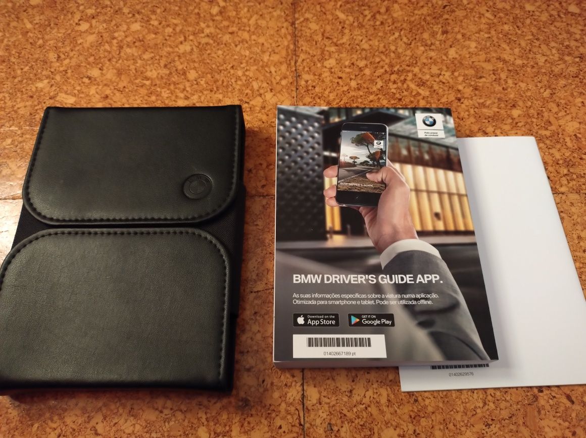 Manual e pasta BMW X6 ATUAL G06