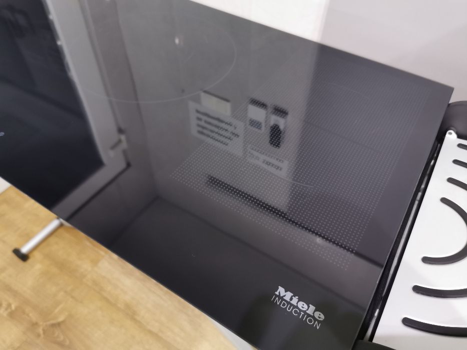 Płyta indukcyjna z TempControl Miele KM 6879, szer. 93cm., TwinBooster