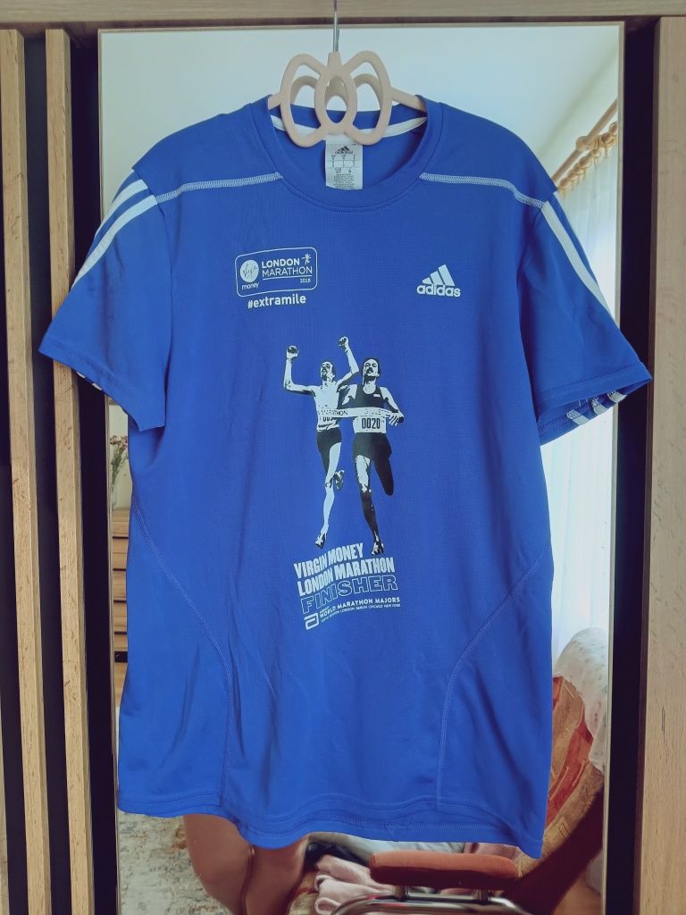 Sportowy t-shirt bluzka adidas dla chłopca S krótki rękaw wygodna