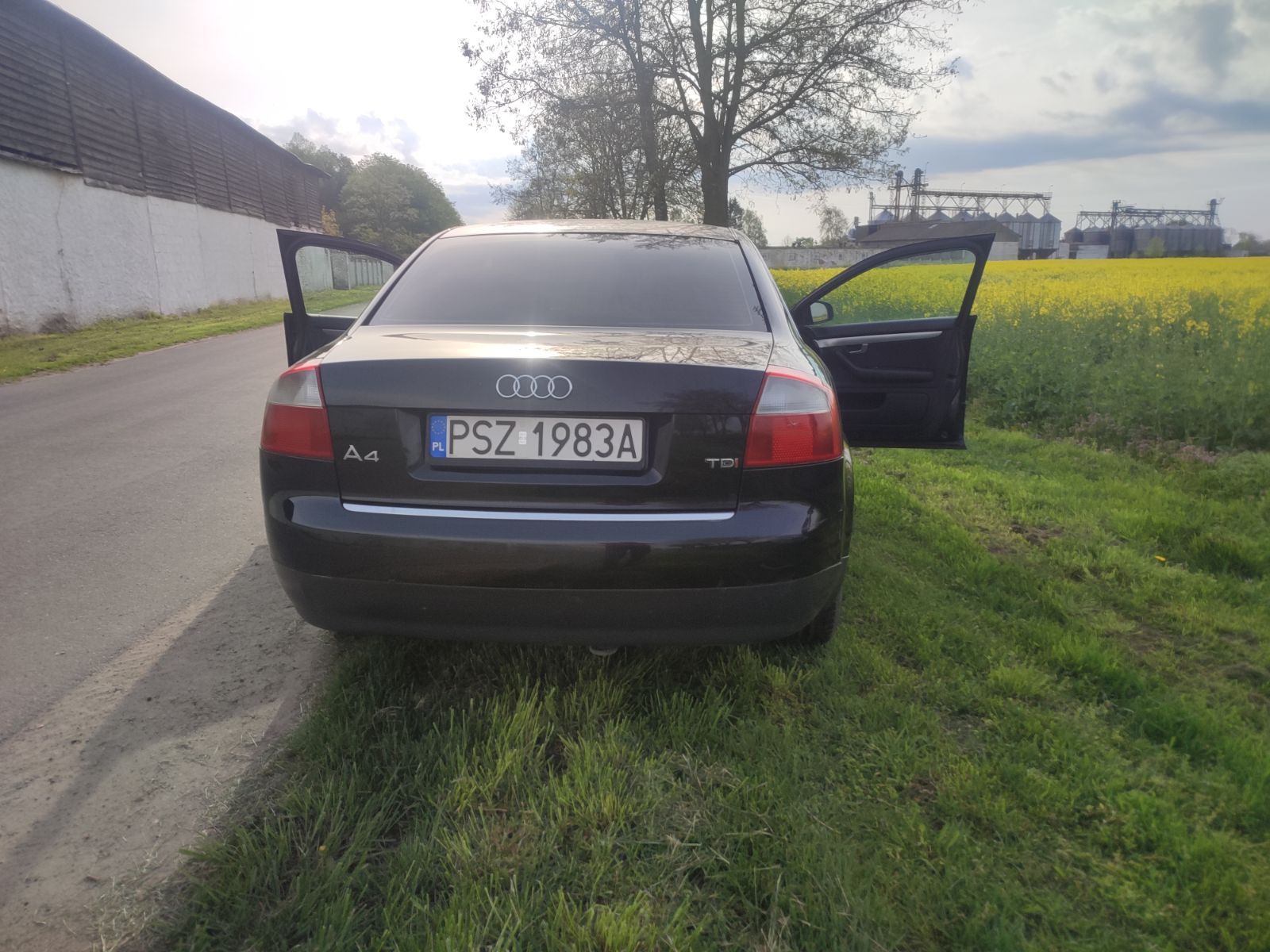 Audi A4 B6 Sedan 1.9TDI 2003 r.