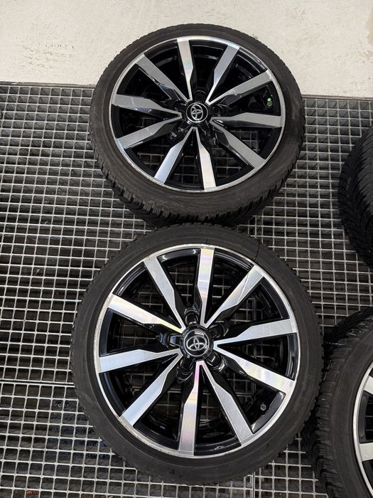 Koła zimowe Toyota Corolla E21 224/40/18