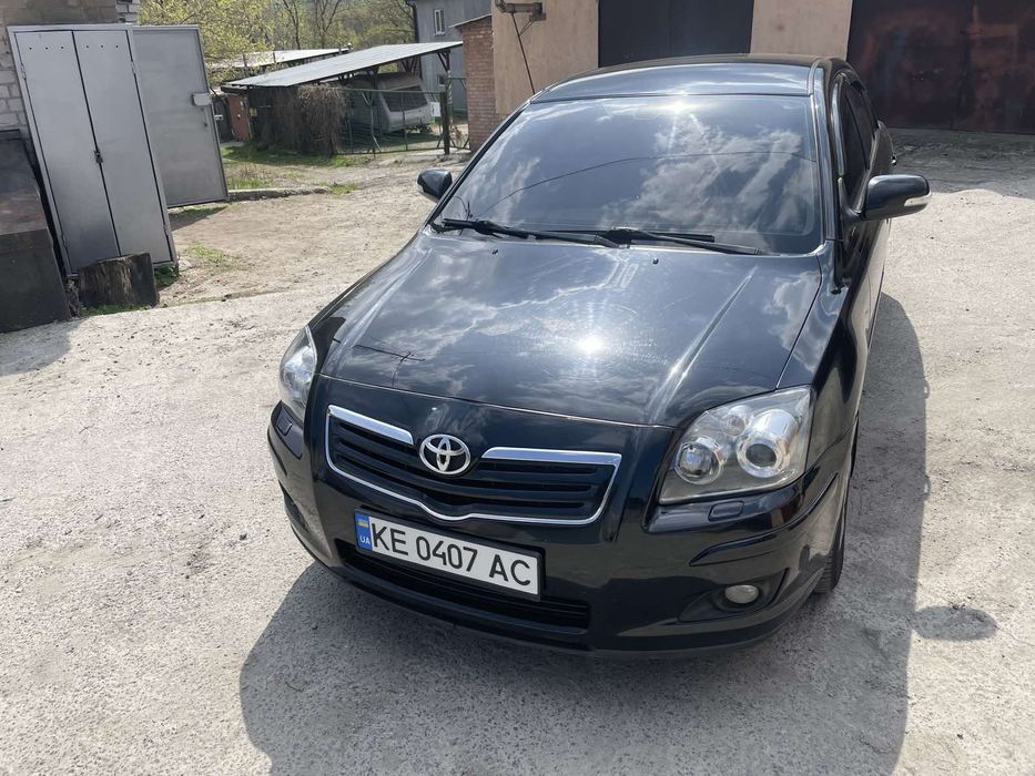 Продам toyota avensis 2.4автомат 2007 год