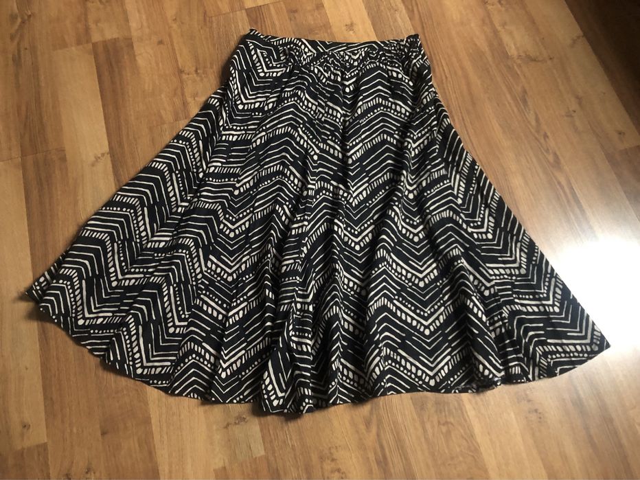 Długa spódnica rozkloszowana midi Bhs 44 lniana