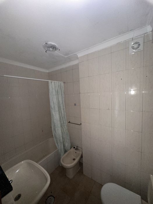 Apartamento T2 com terraço