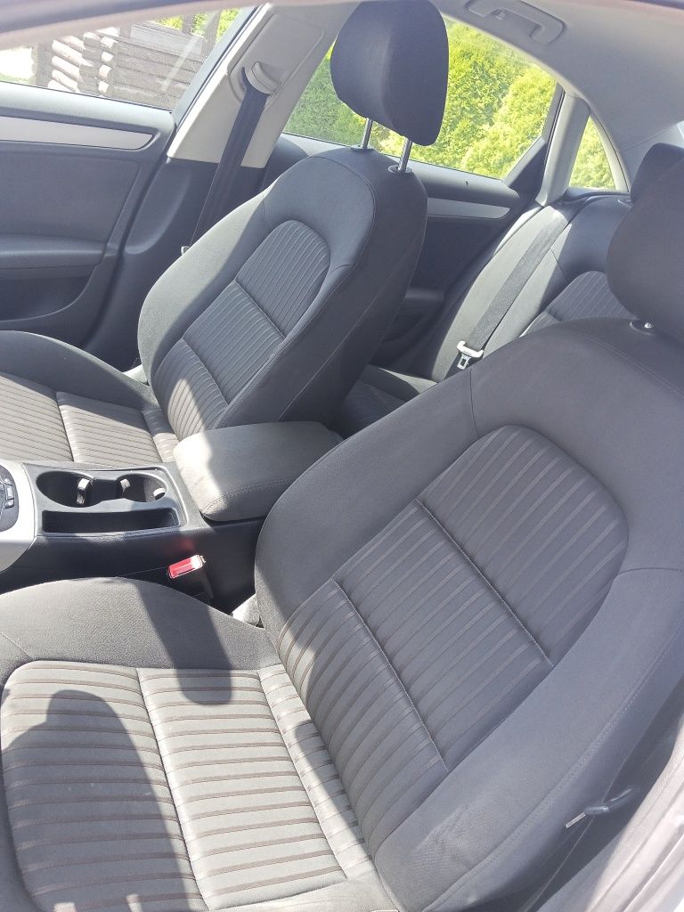 Sprzedam audi a4b8