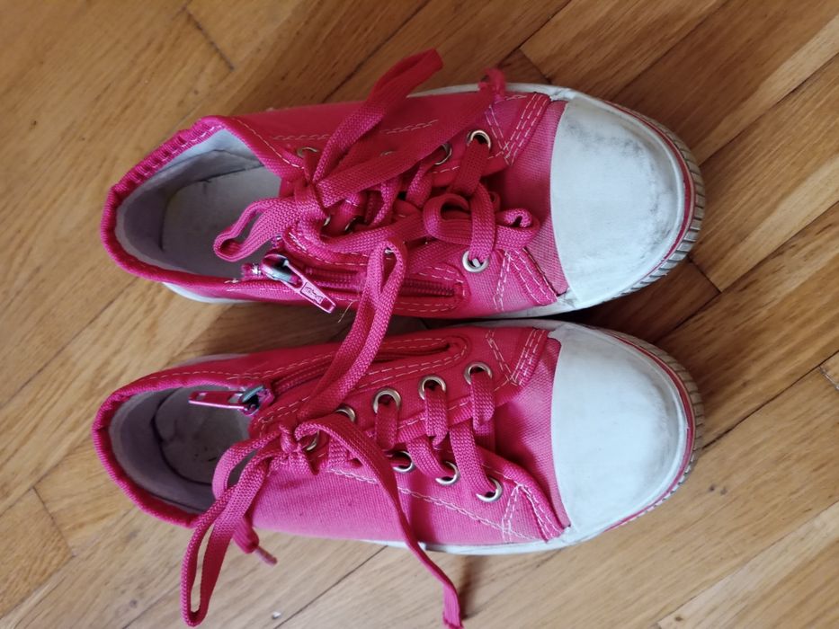 Красовки для дівчинки 32 р.