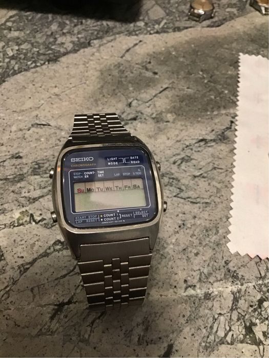cyfrowy zegarek Seiko A127 - 5000 retro vintage