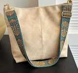 Elegancka nowa torba kremowa