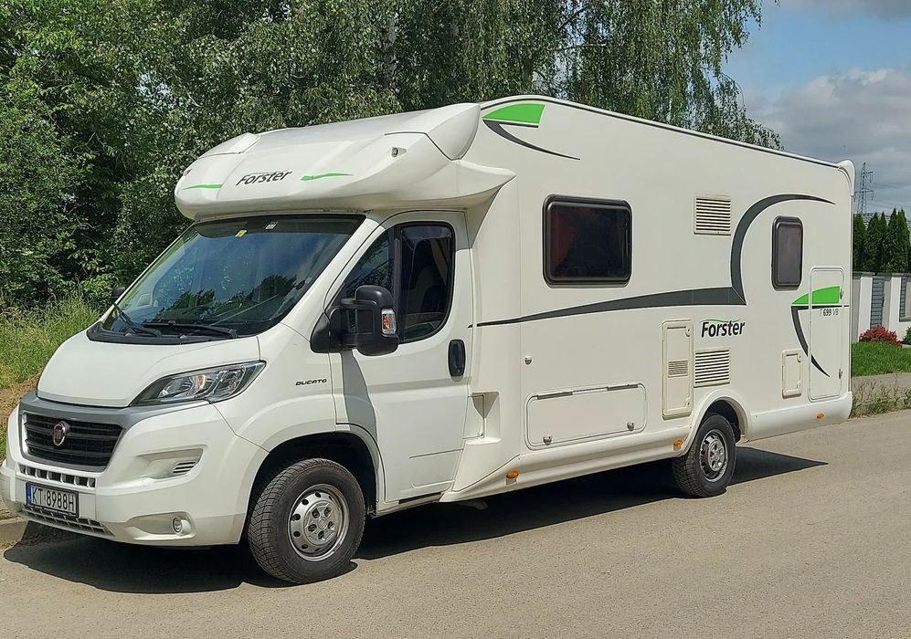 Fiat Ducato Eura Mobil  Kamper 8 osób - cena posezonowa