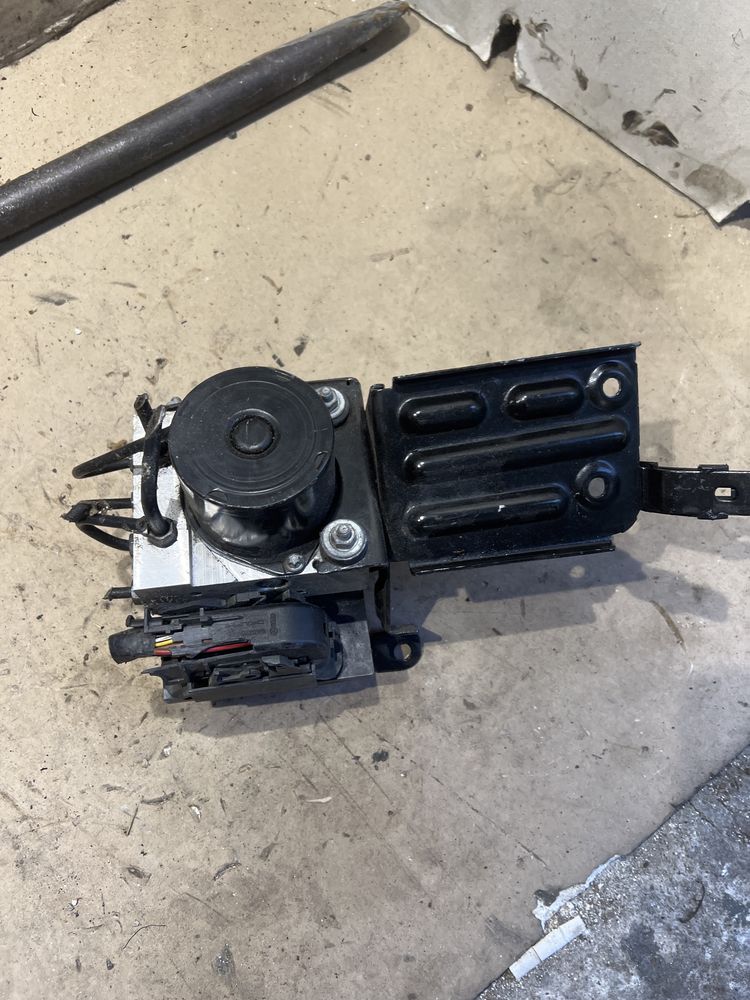 Pompa hamulcowa abs sterownik moduł vw seat skoda  ibiza iv 6j polo 6r