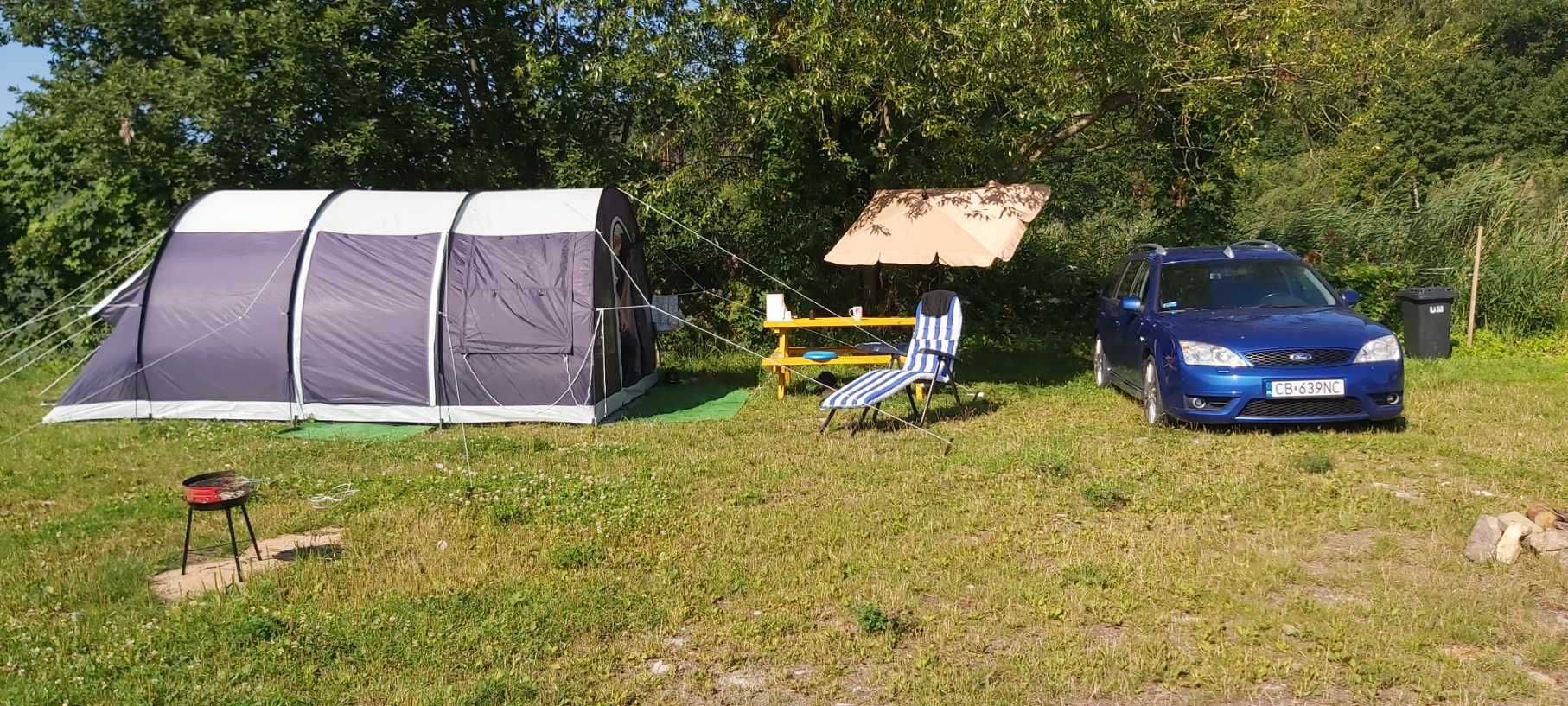 Duży namiot Vibra Camping borneo.
