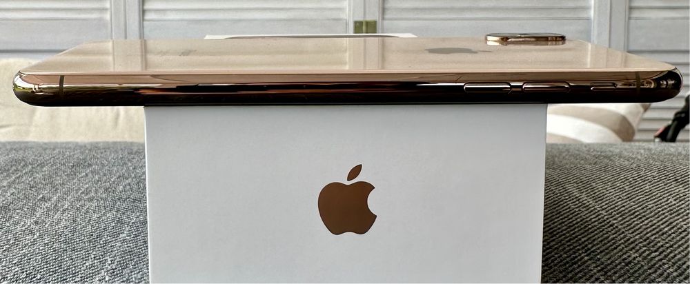 Iphone XS MAX, gold, stan idealny.
