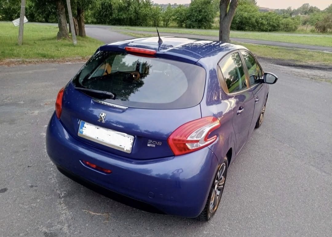 Peugeot 208 1.6hdi .nowy Rozrząd