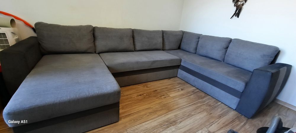 Sprzedam używaną rogówkę z funkcją spania, w dobrym stanie.