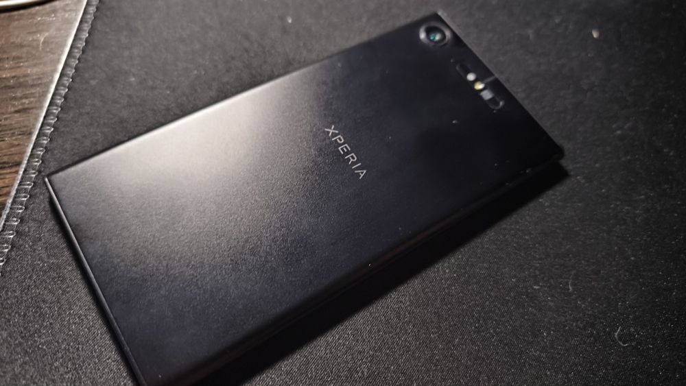 Sony Xperia XZ1 G8342 Black 2sim 5.46" 8ядер 4/64GB