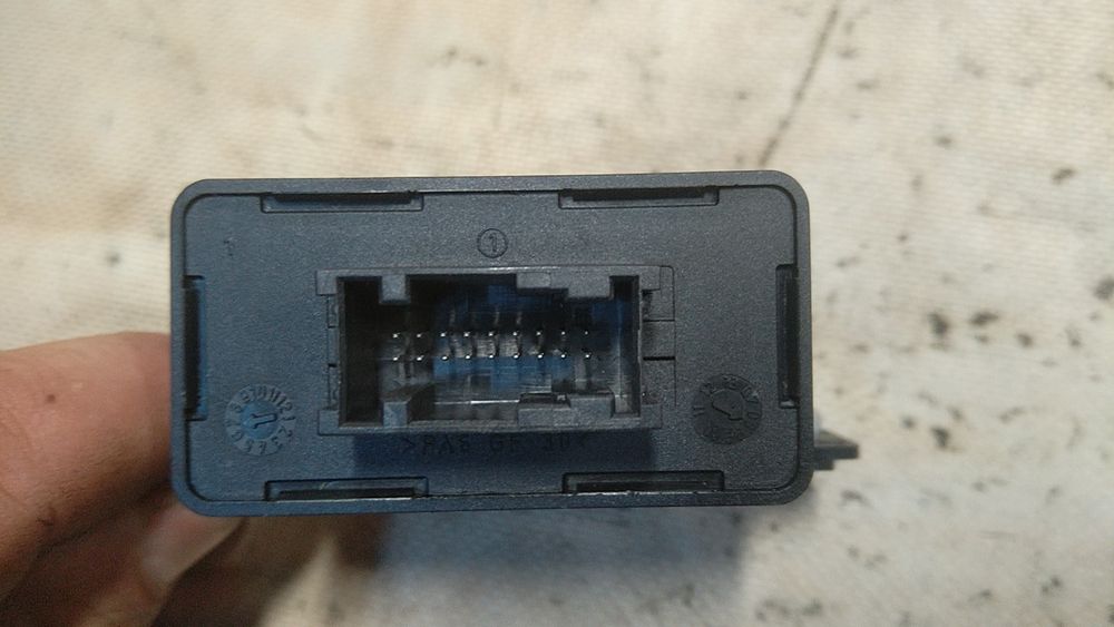 ) Lancia Delta moduł świateł