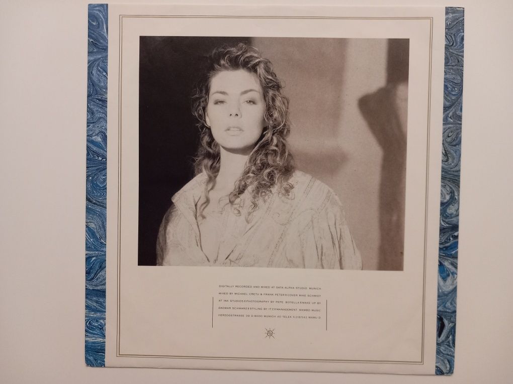 SANDRA  - INTO A SECRET LAND  - Album 12" - Winyl Euro Disco