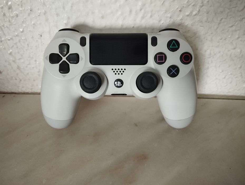 Comando PS4 - Como Novo