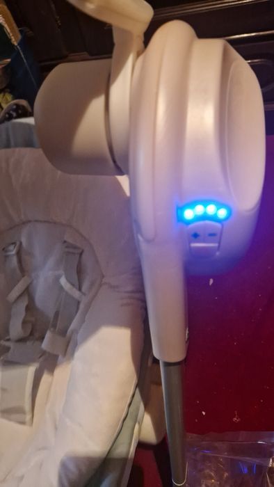 Baloiço Chicco a Pilhas