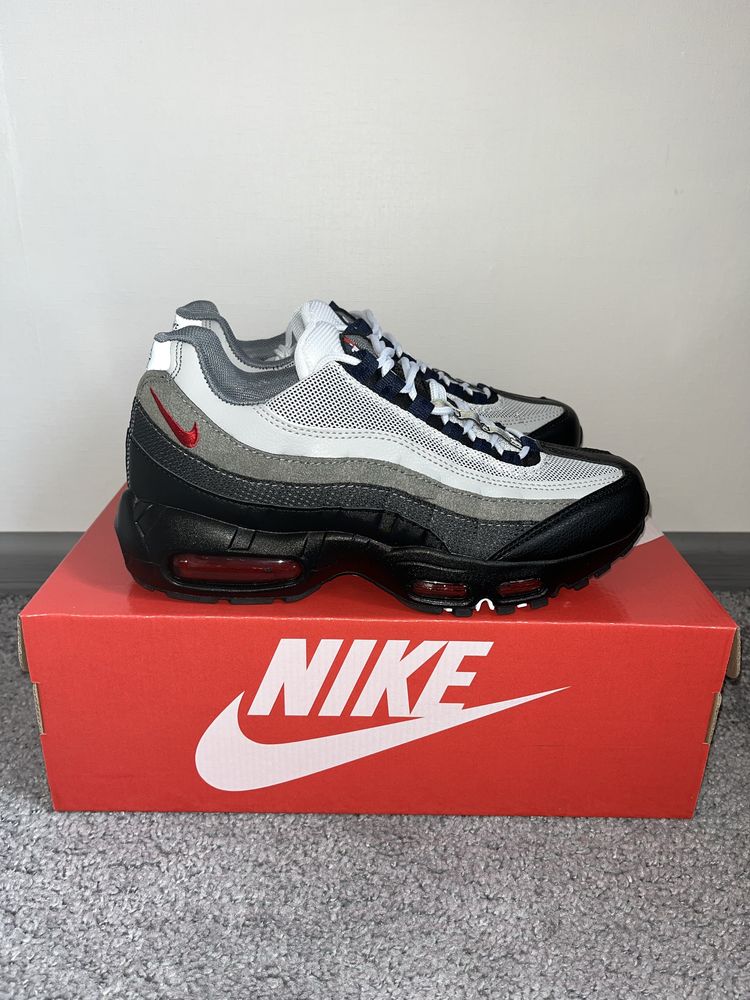 Кросівки Nike Air Max 95 TT Track Red Smoke Grey р 40,41,42,43,44