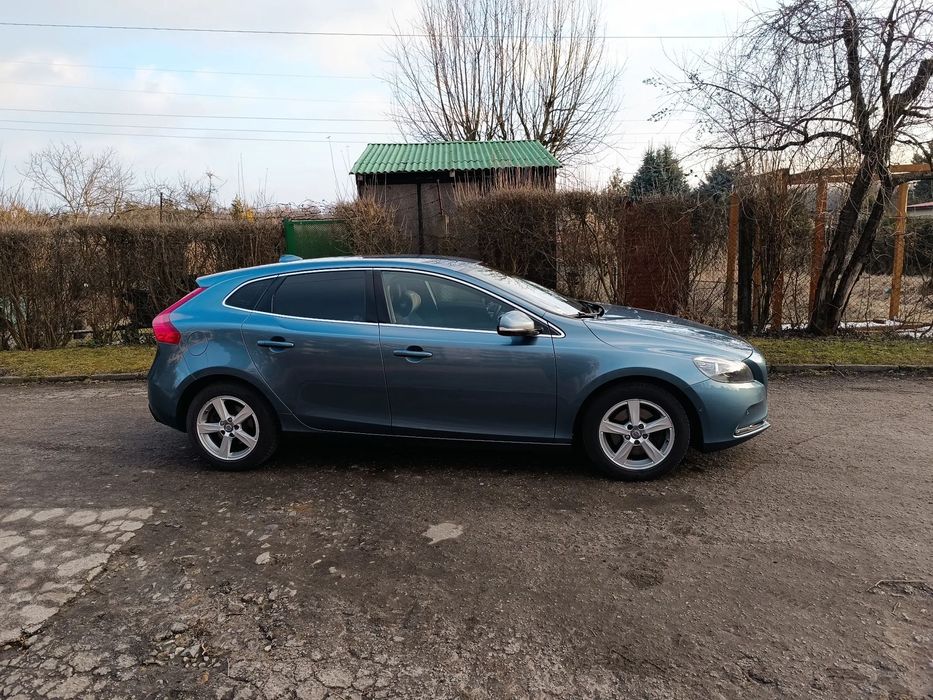 Volvo V40 VOLVO V40 T3 drugi właściciel KRAJOWE w bdb stanie