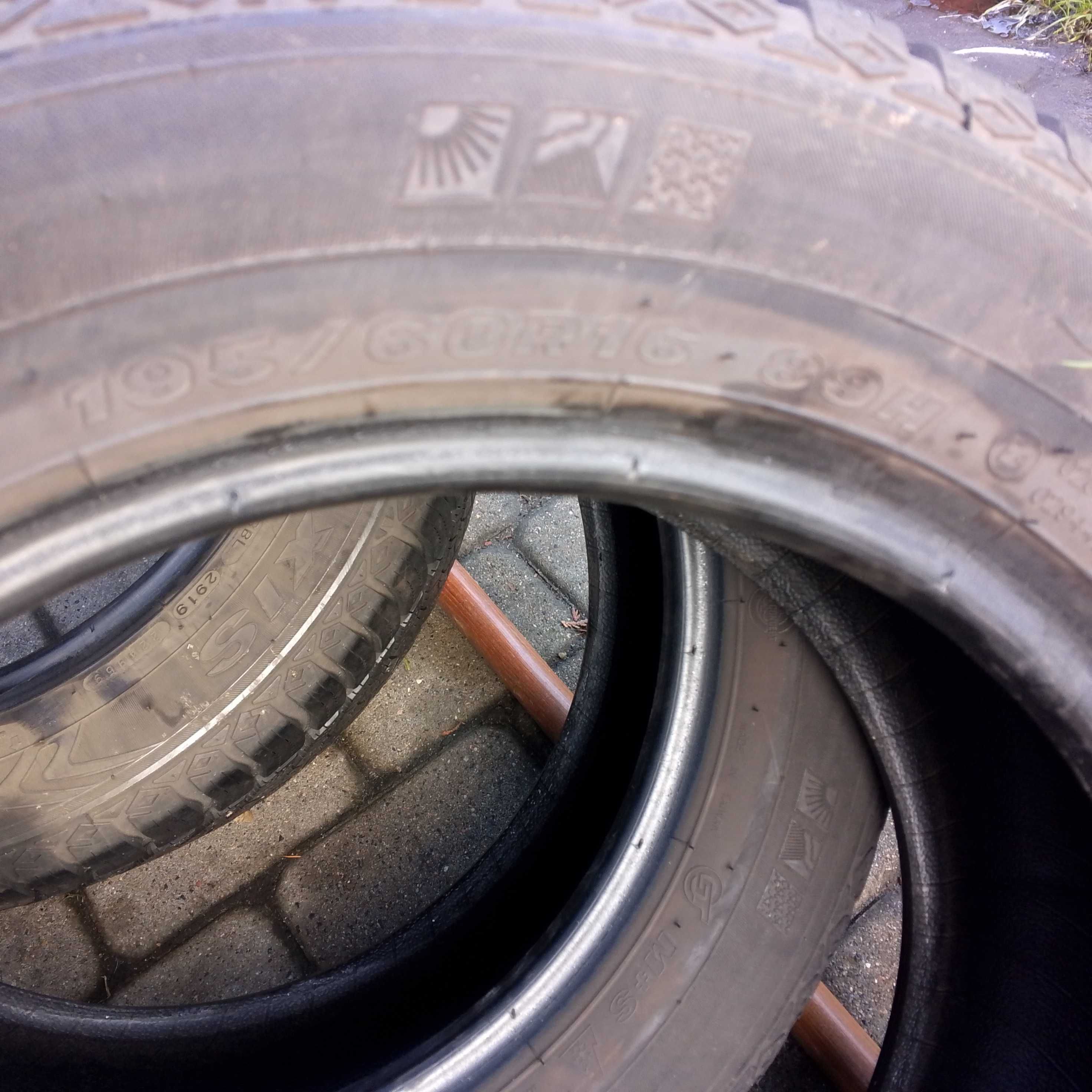 opony 4szt.195/60/16 Maxiss