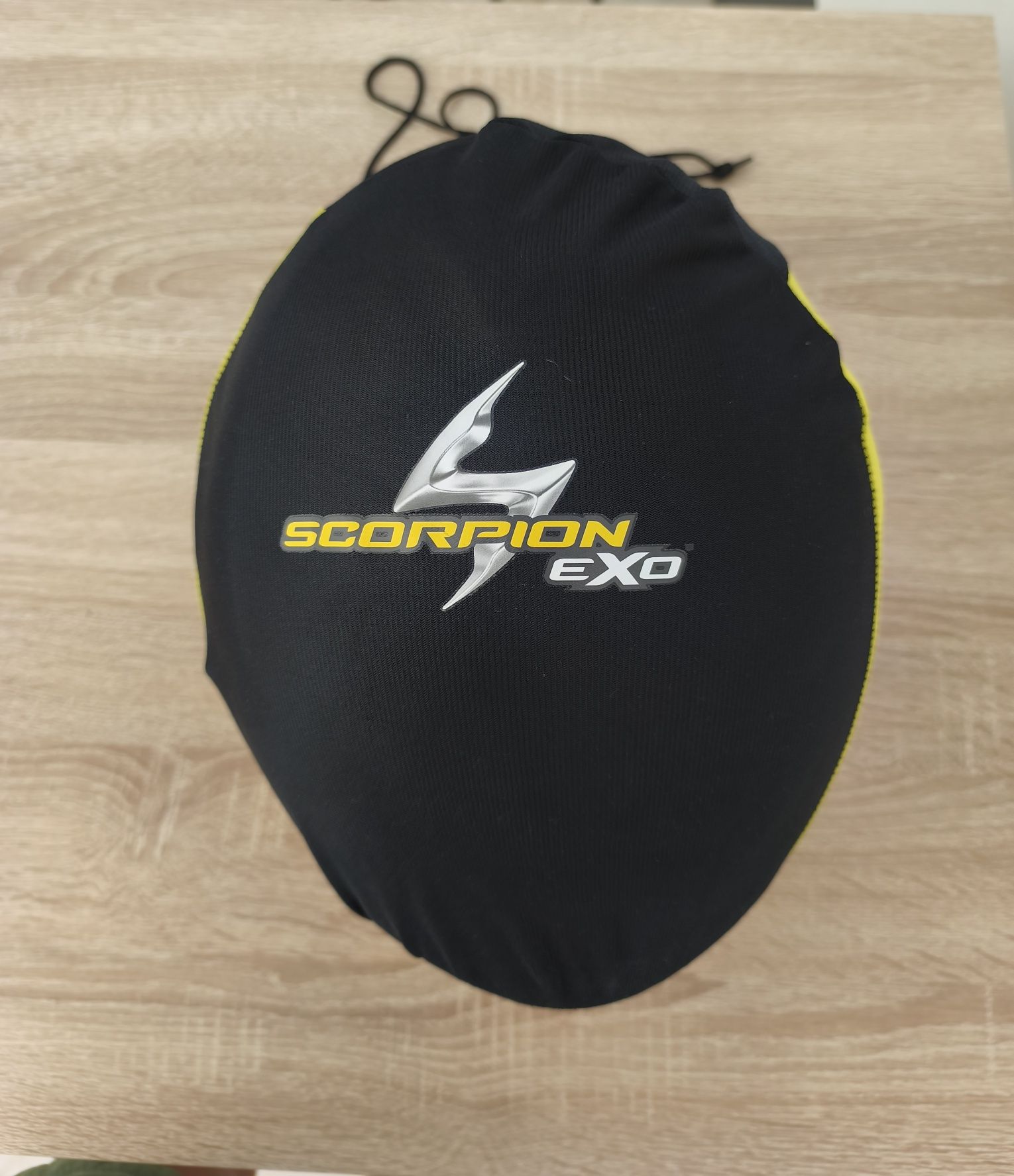 Capacete modular Scorpion EXO