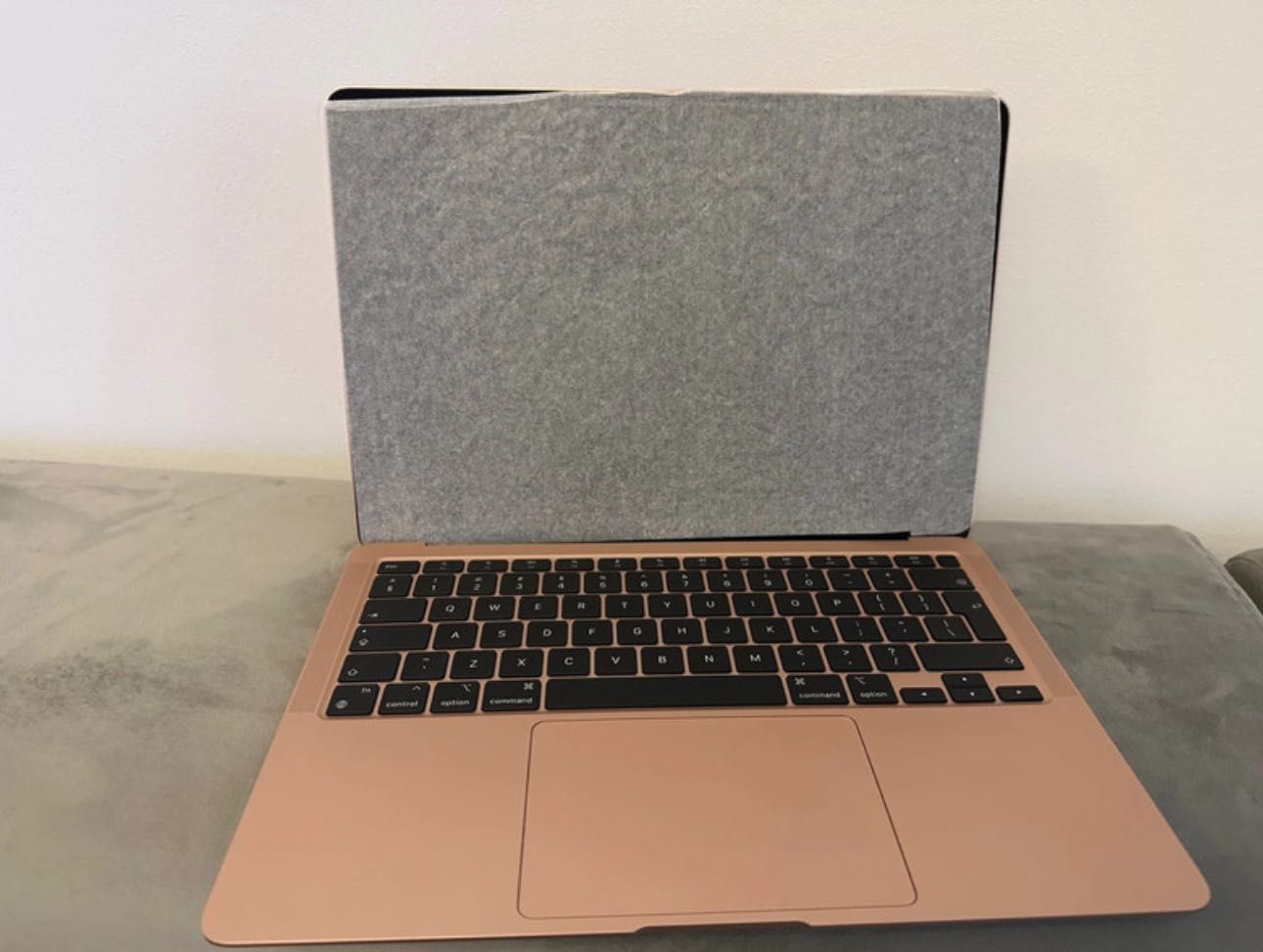 Macbook air m1 2023 lipiec
