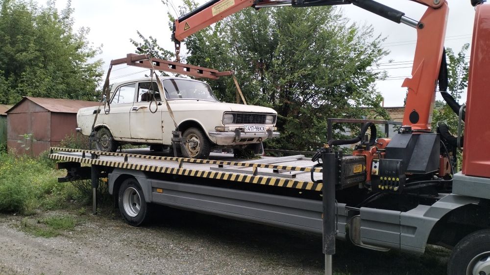 Евакуатор 24/7 послуги евакуатора эвакуатор 24/7 кран маніпулятор.