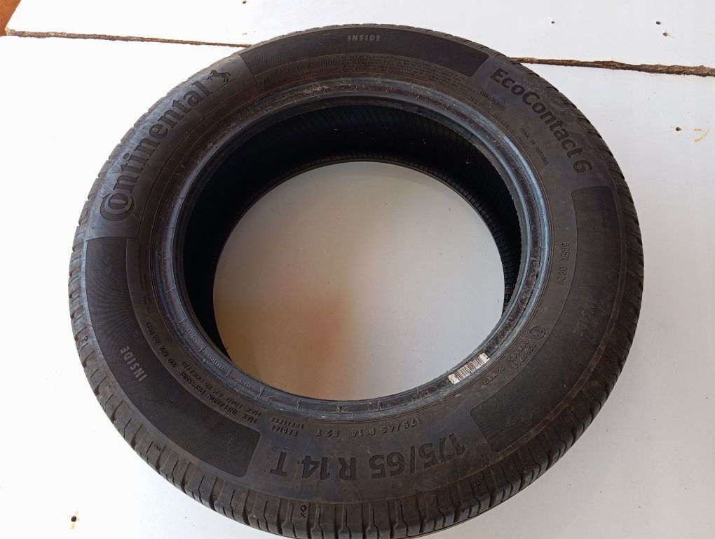 Pneu continental eco-Contact 6 175/65/R14