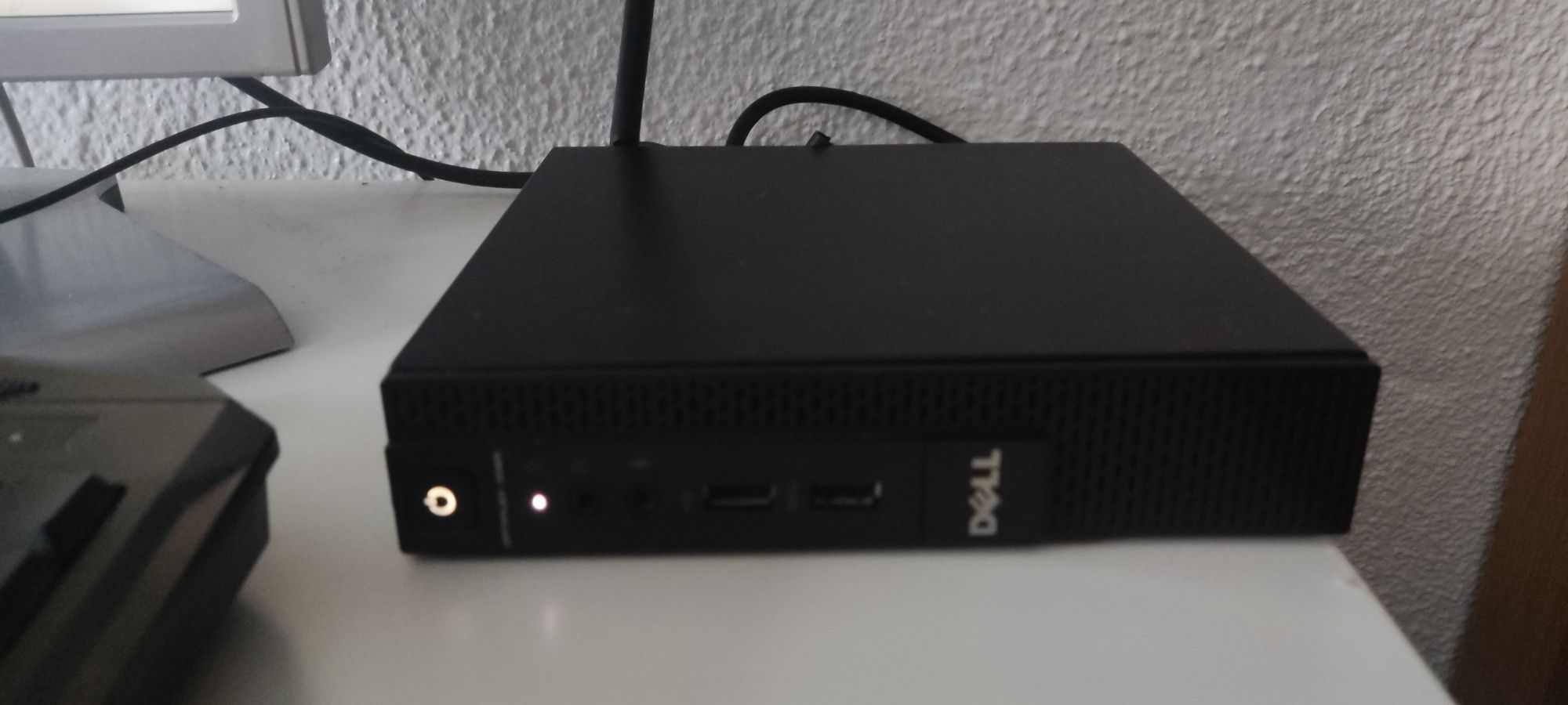 Computador Dell optiplex 3020 + Monitor