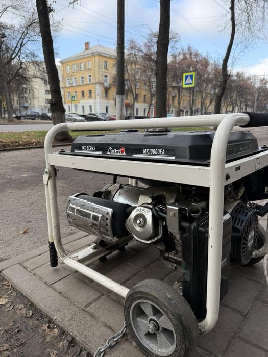 Продам бензинові генератори  7,5 квт huyndai і матарі