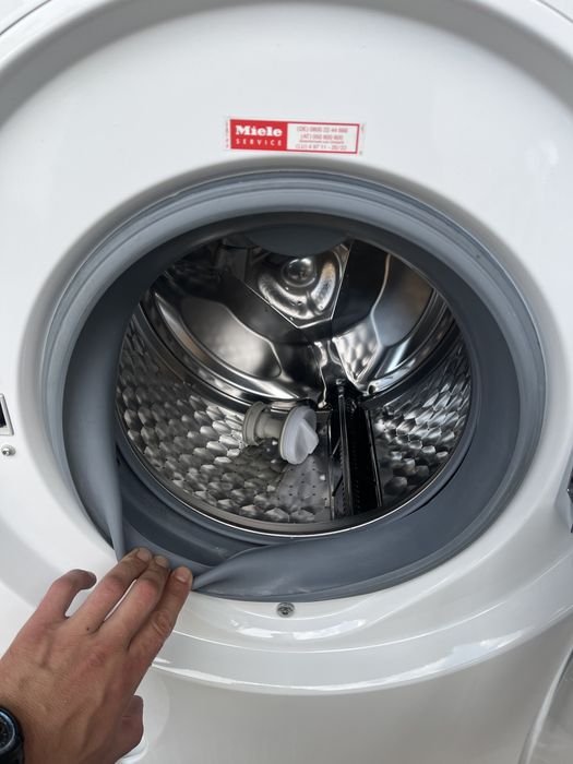 Пральна машина Miele W1904WPS На 7 кг.
