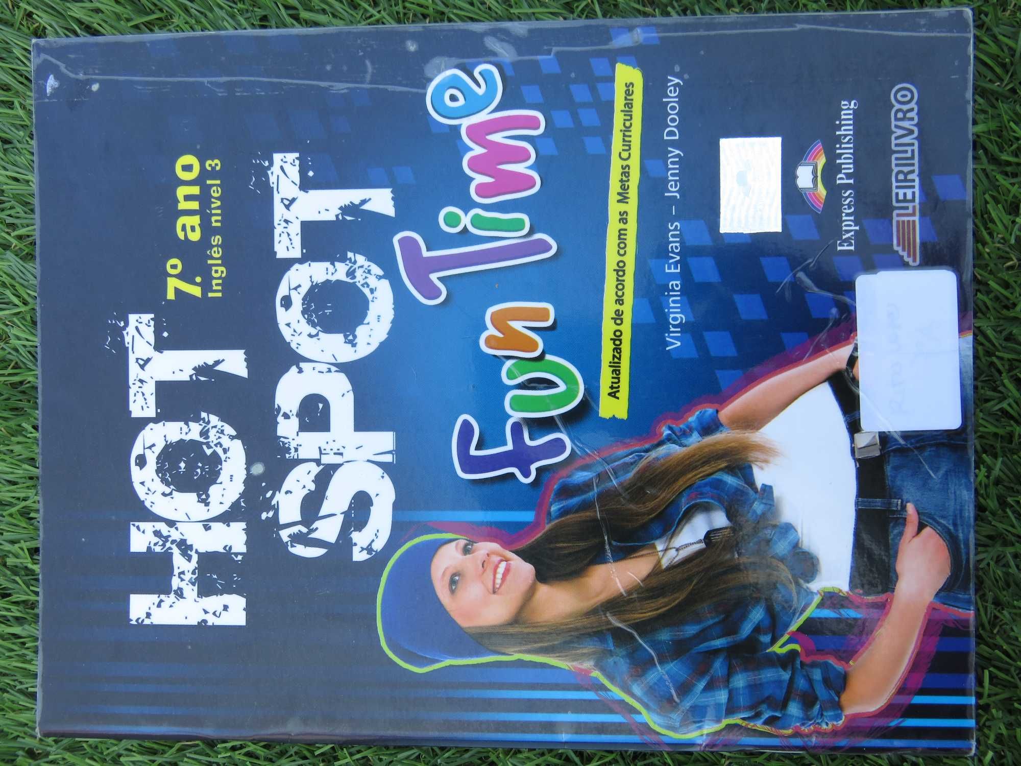 HotSpot7 - Inglês - Students Book, Workbook, Grammar book - LeiriLivro