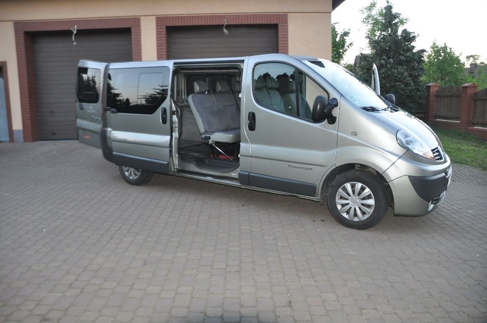 Wynajem Busa Mercedes Sprinter Transport Pruszcz Gdański Wypożyczalnia