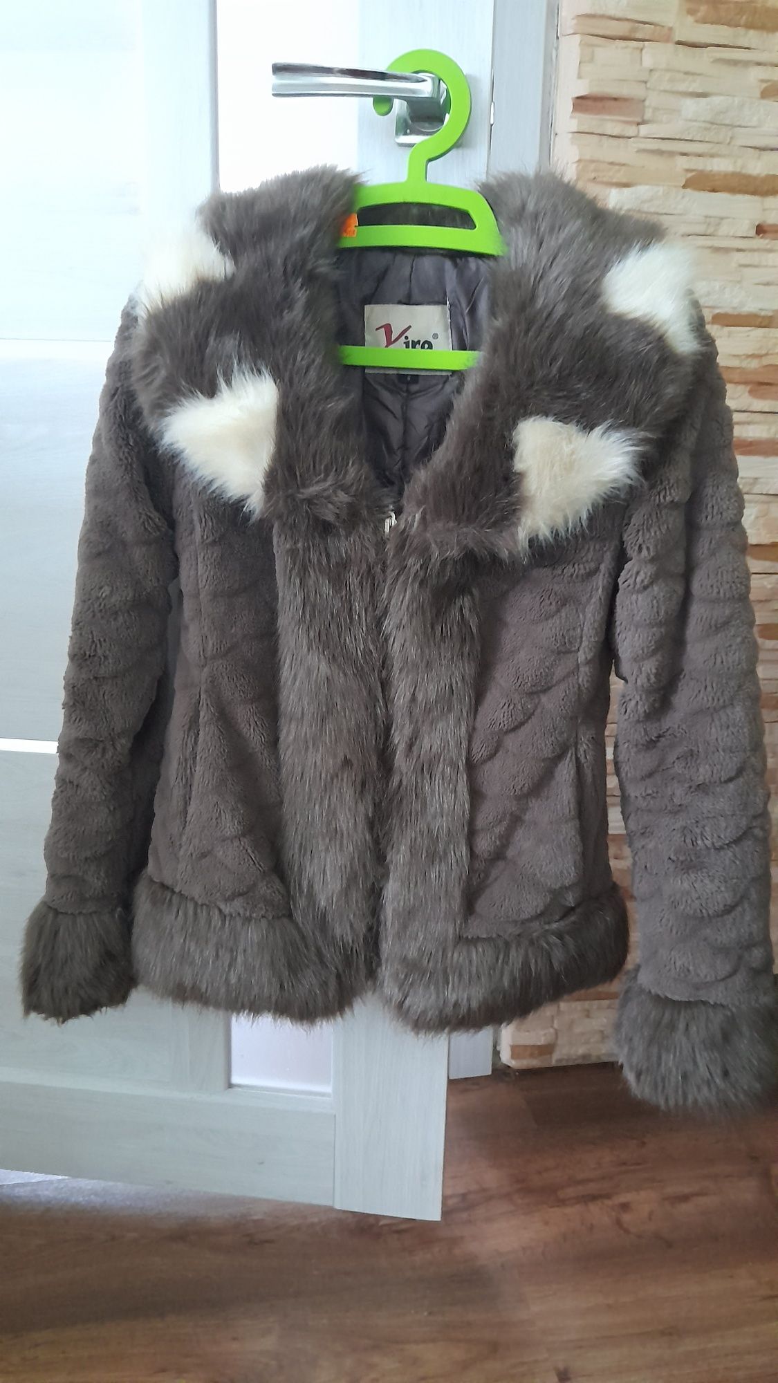 Продам шубку з кролика