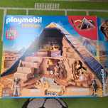 Piramida playmobil history