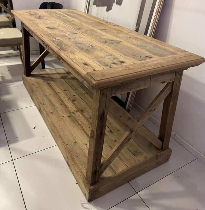 Stół dębowy postarzany