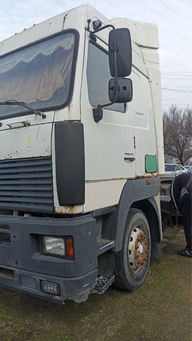 Разборка МАЗ 544008 на запчасти: редуктор, мост, кабина Днепр