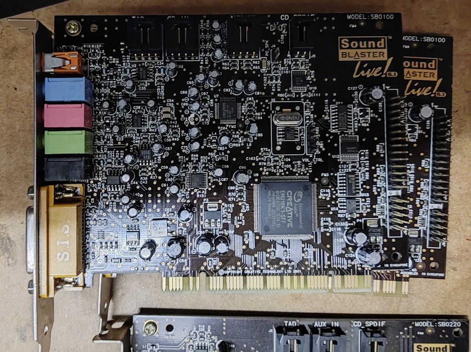 Placas de Som Creative e Placas de TV Pinnacle