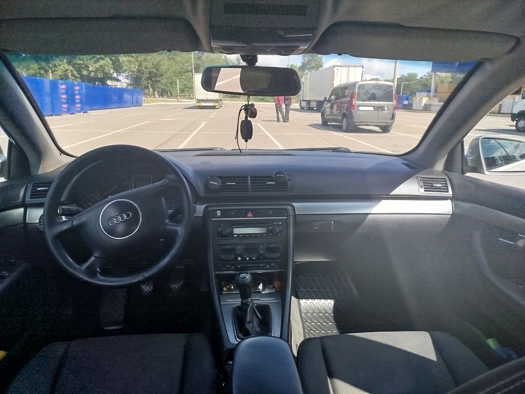 Audi a4 b6  2003г.