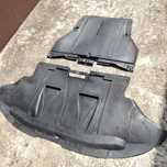 VW Passat 3B5 2 Resguardo/Tabuleiro motor cada um 20€