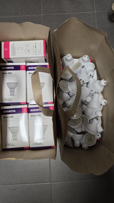 95 szt. Żarówki WiFi Marmitek Glow XSE (GU10)