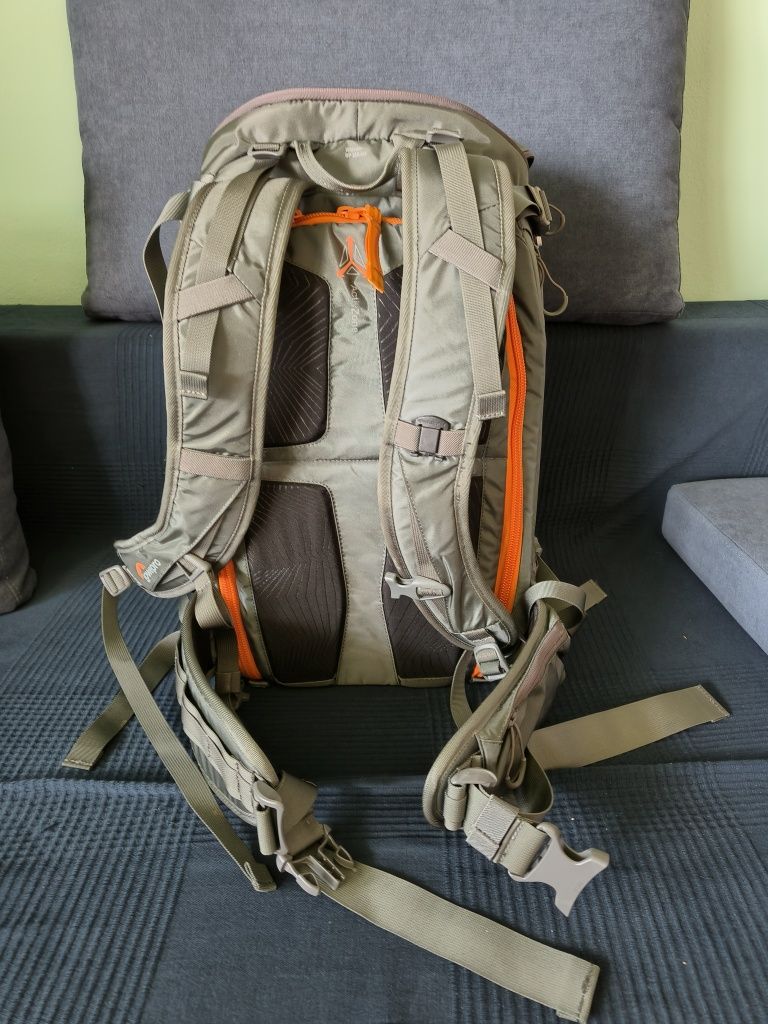 Plecak Lowepro WHISTLER BP 350 AW