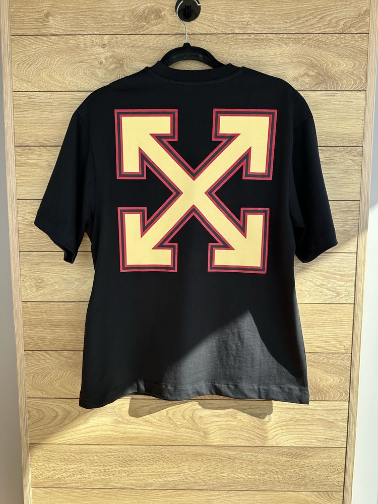 Продам футболку Off white оригинал