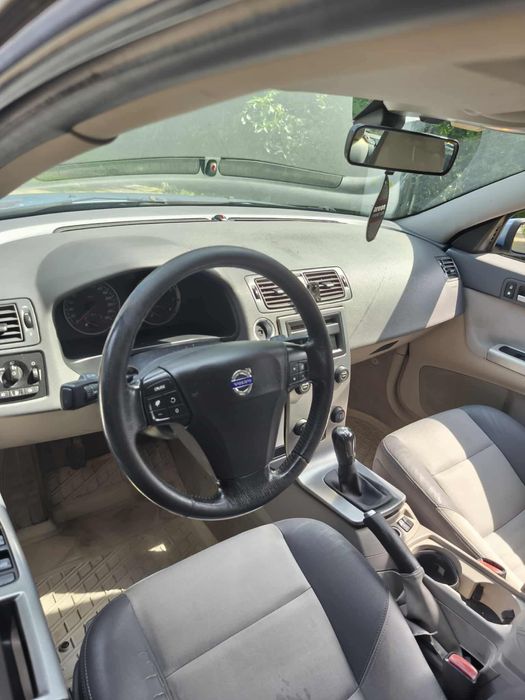 Volvo v50 2.4 B