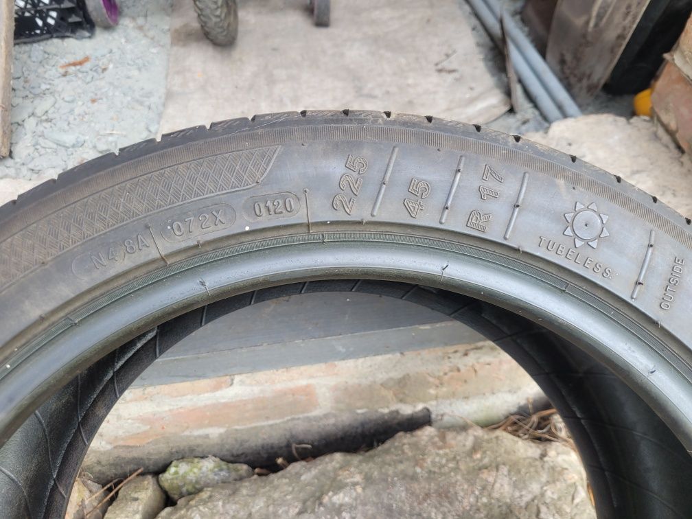 Розпаровка Kleber Dynaxer UHP 225/45 R17 94V